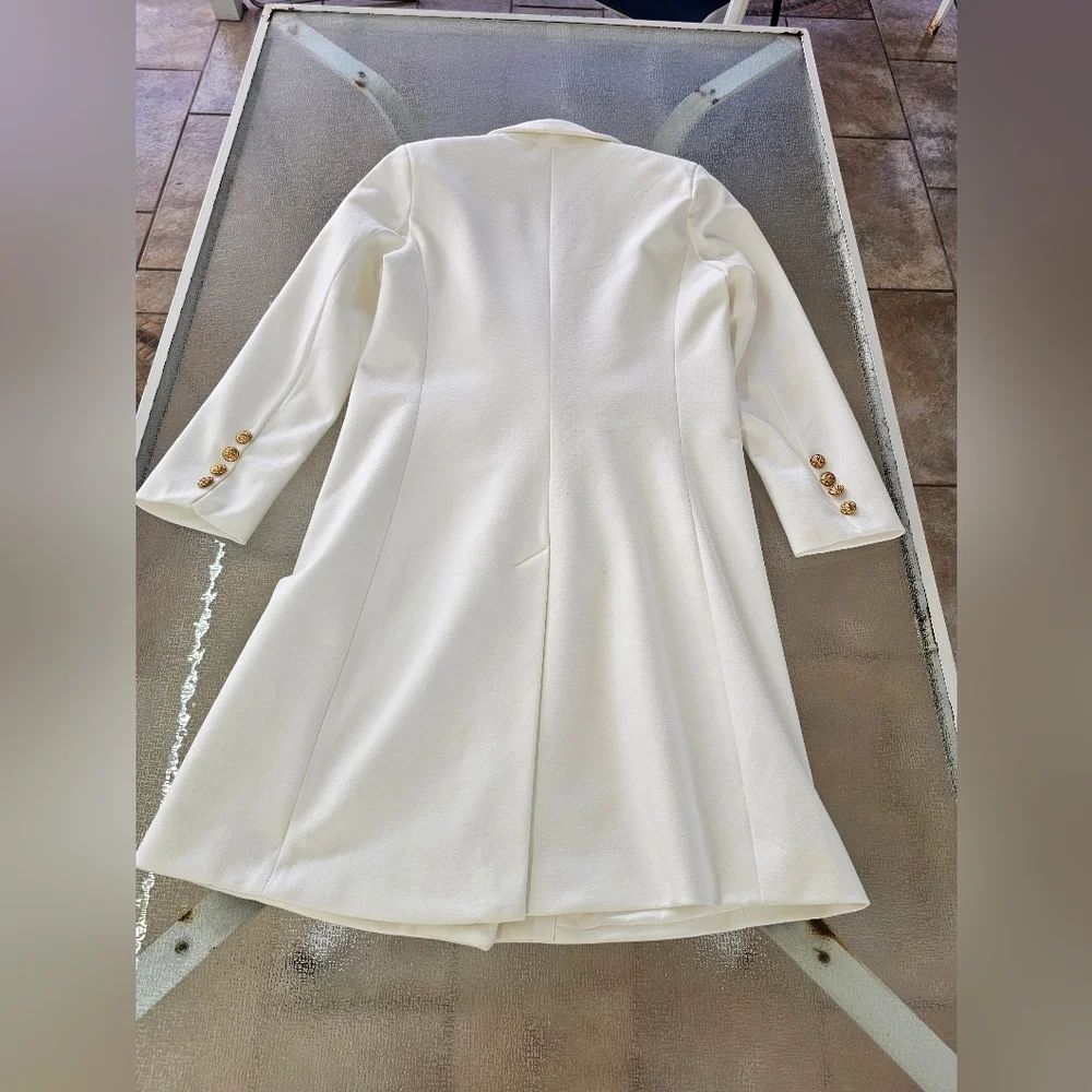 Elegant Woman's White Double-Breasted Fall/Winter Classic Coat with Gold Buttons - Picture 10 of 13